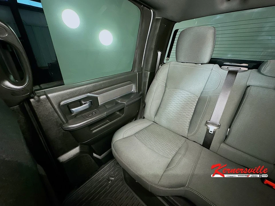 2025 Ram 2500 - Image 13 of 24