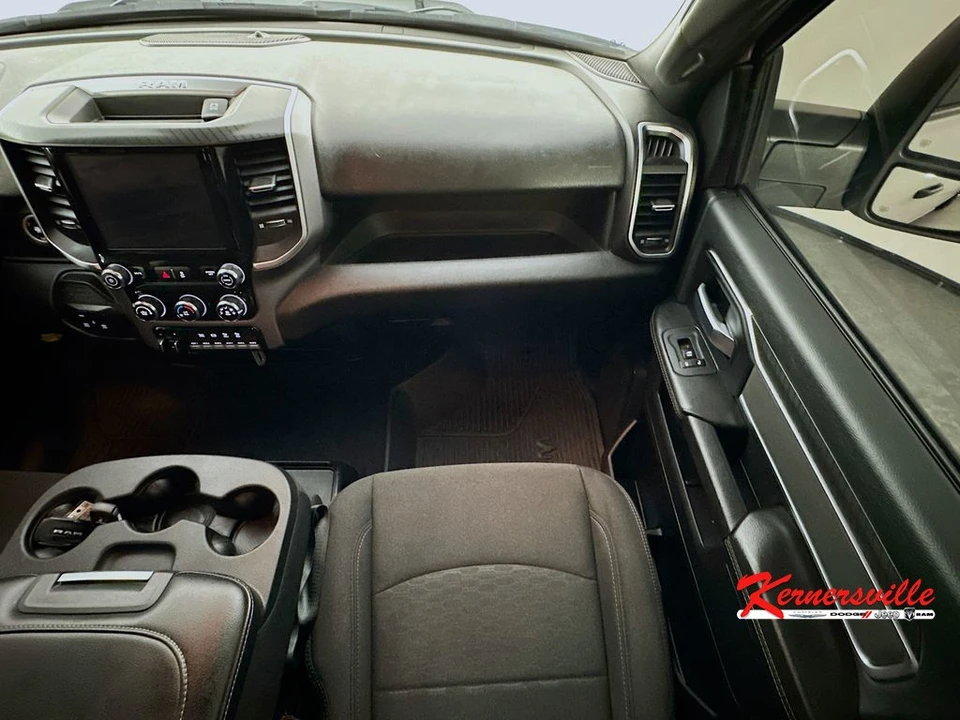 2025 Ram 2500 - Image 12 of 24