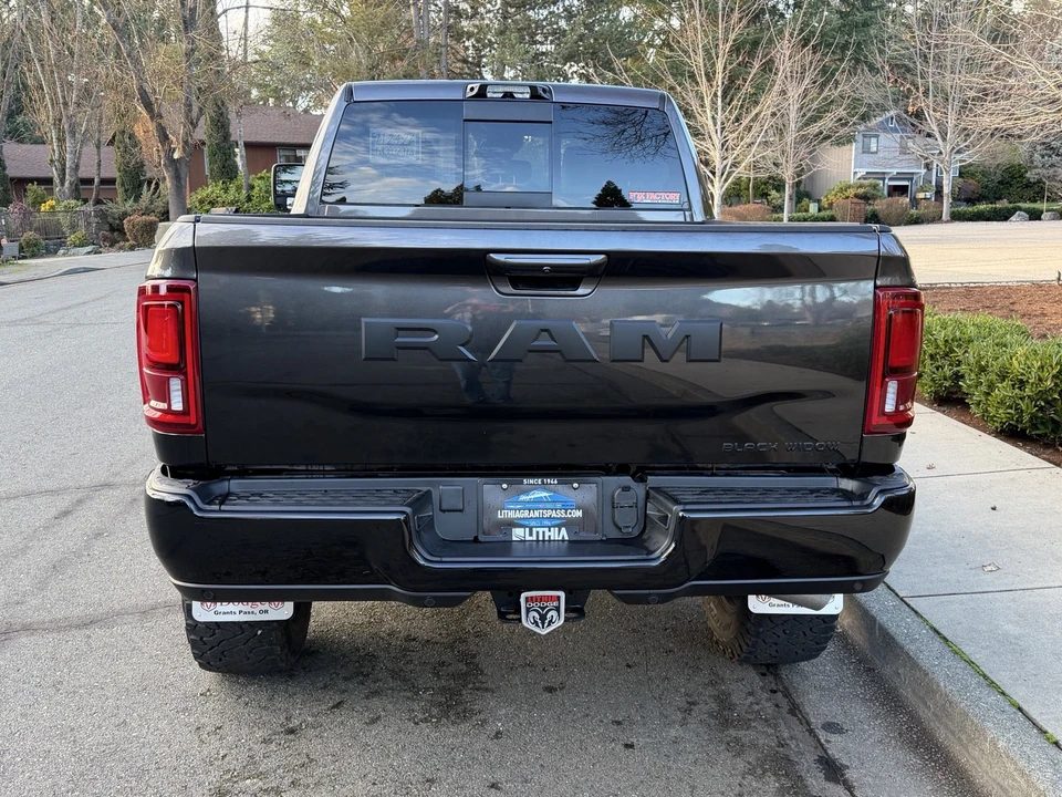2025 Ram 2500 - Image 5 of 21