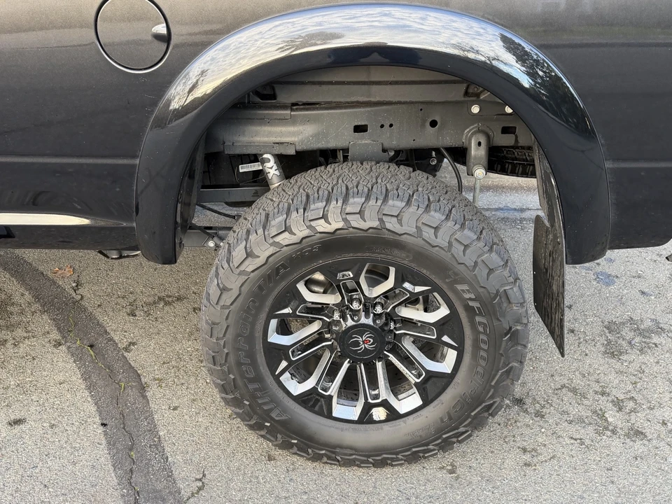 2025 Ram 2500 - Image 4 of 21