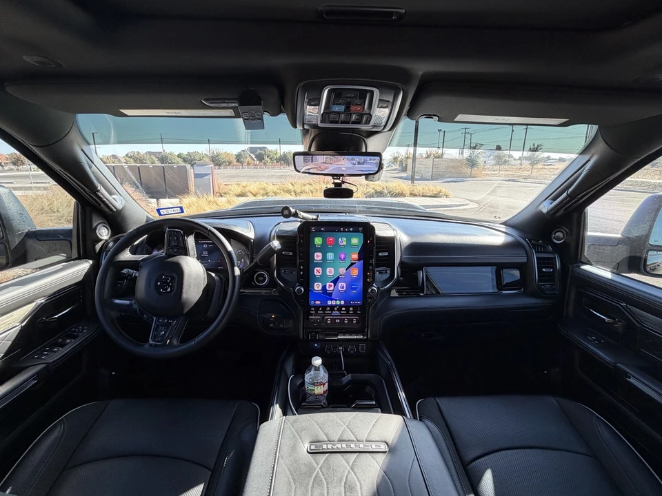 2025 Ram 2500 - Image 15 of 18