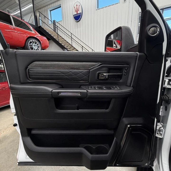 2025 Ram 2500 - Image 18 of 21