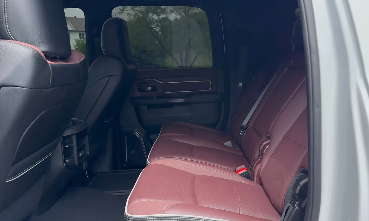 2025 Ram 2500 - Image 10 of 12