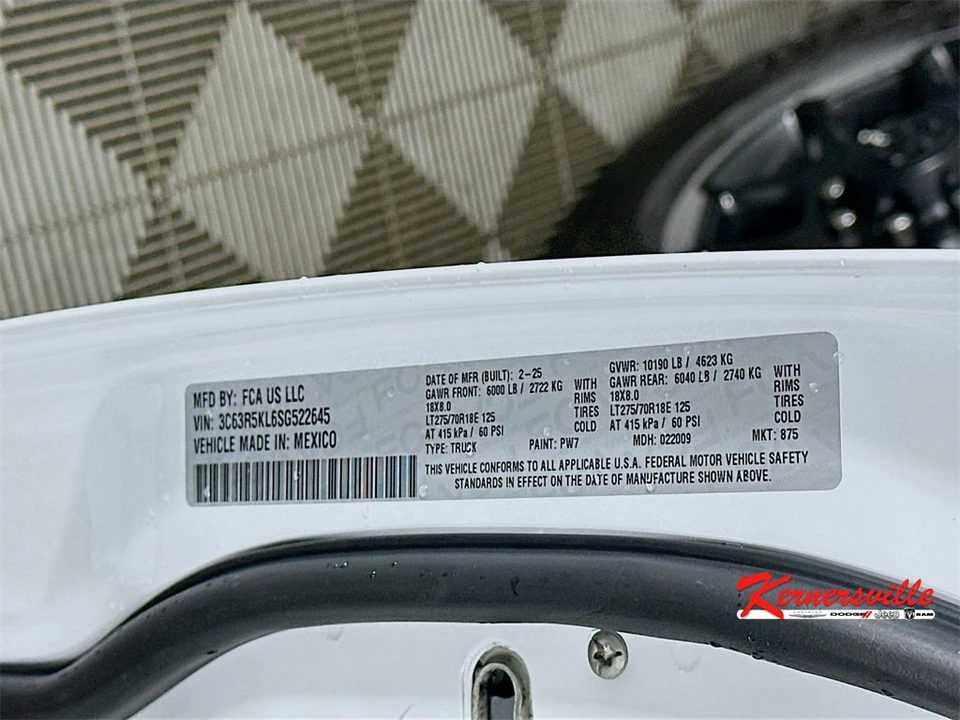 2025 Ram 2500 - Image 19 of 21