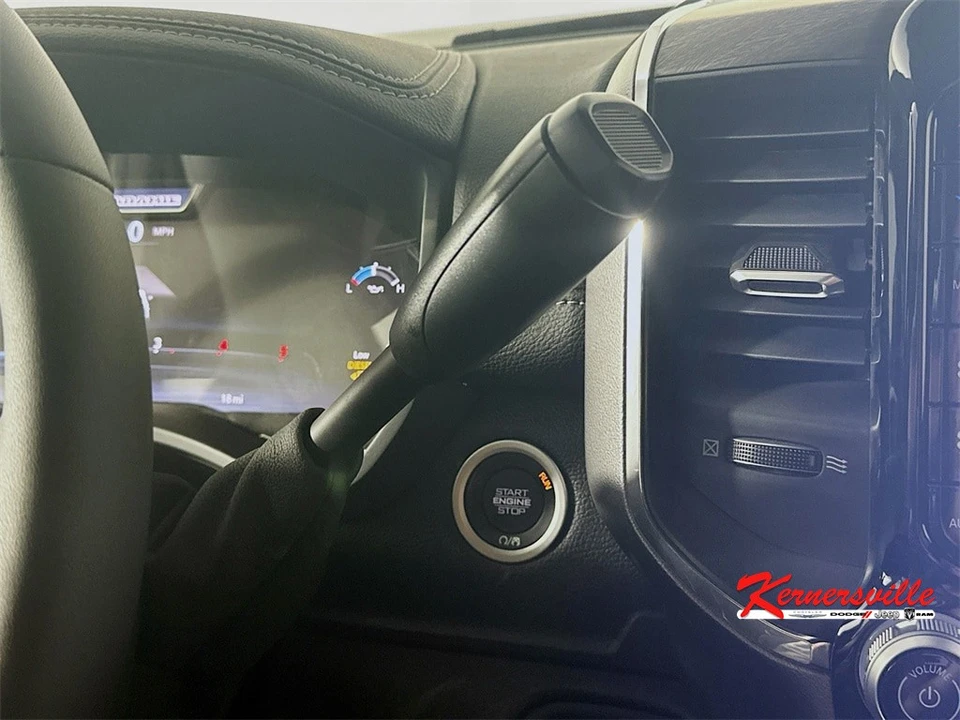 2025 Ram 2500 - Image 12 of 21