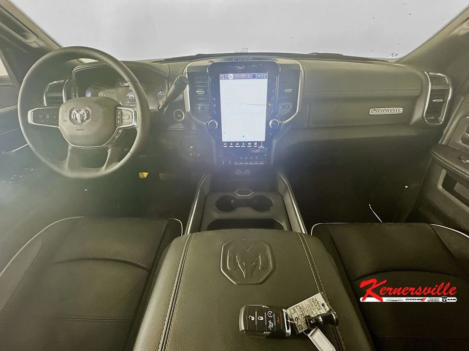 2025 Ram 2500 - Image 9 of 12