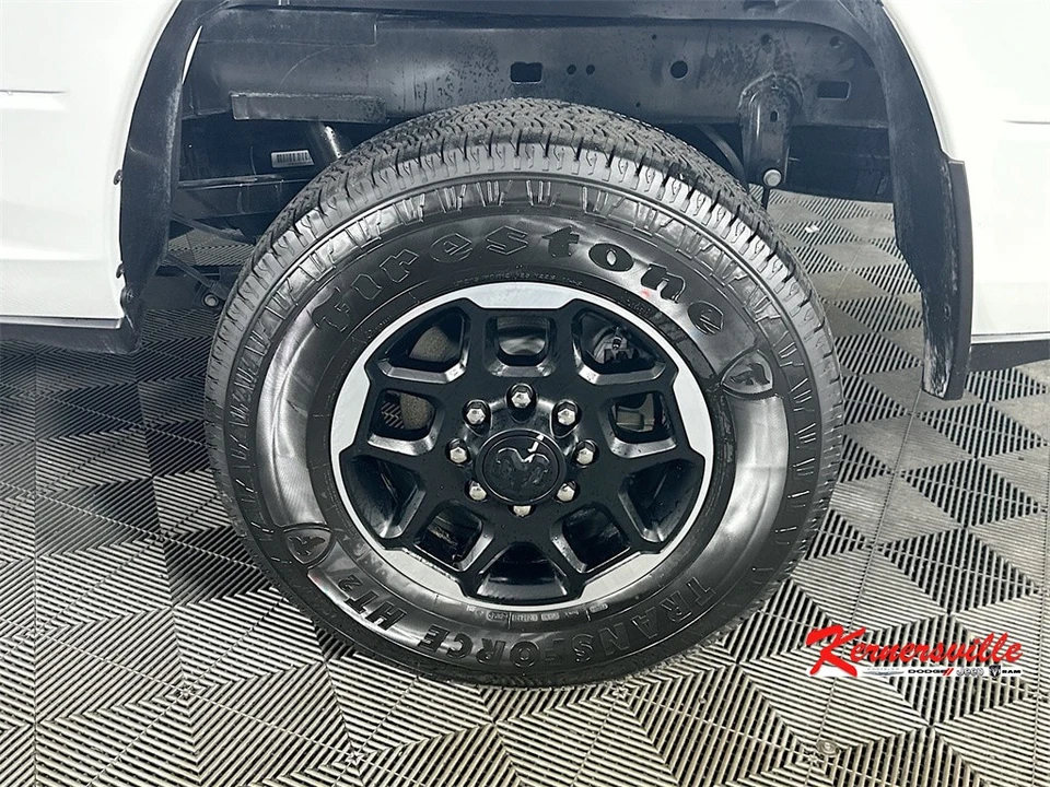 2025 Ram 2500 - Image 17 of 21