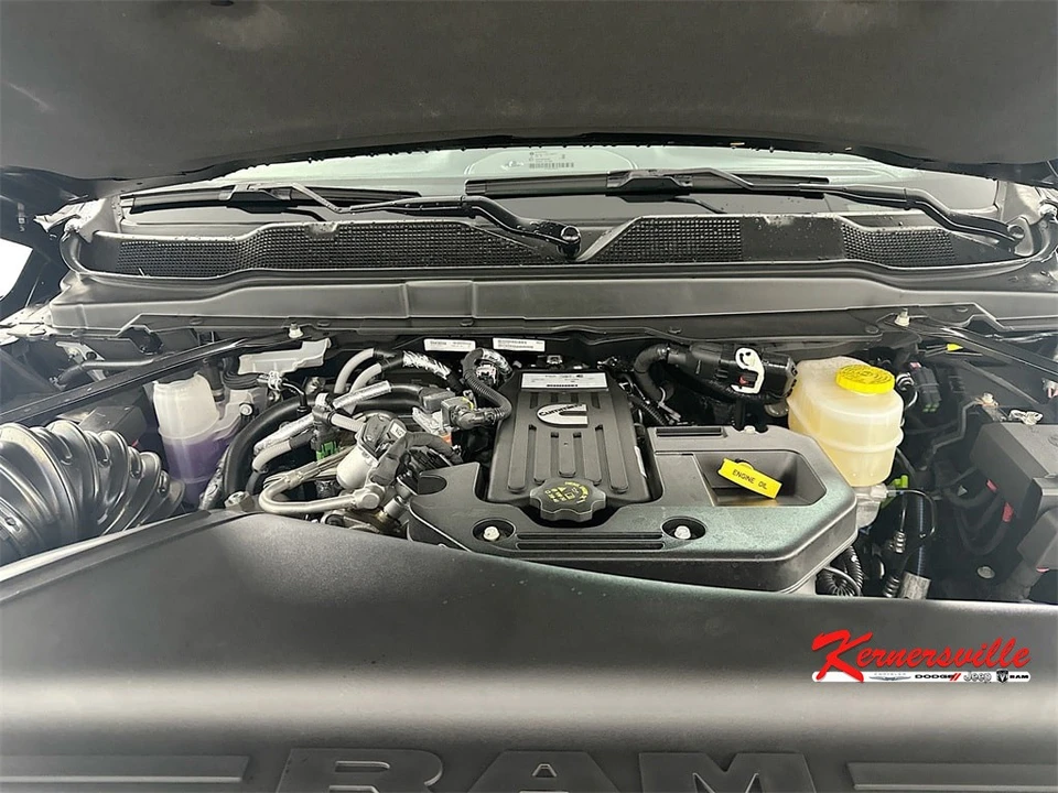 2025 Ram 2500 - Image 18 of 21