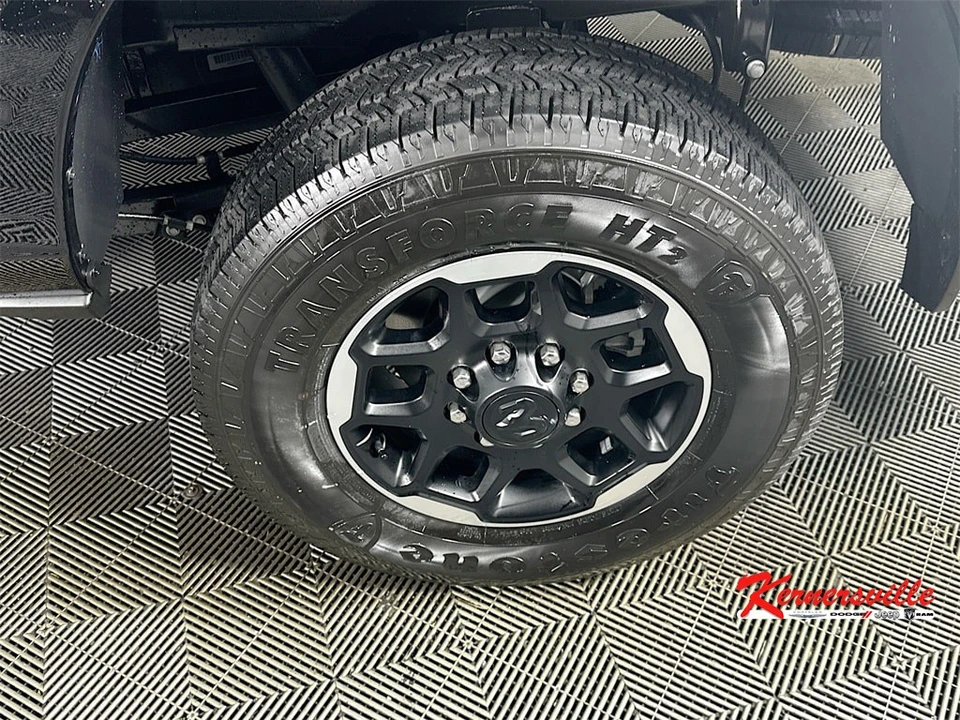 2025 Ram 2500 - Image 17 of 21