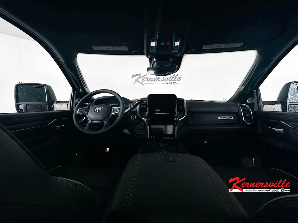 2025 Ram 2500 - Image 9 of 12