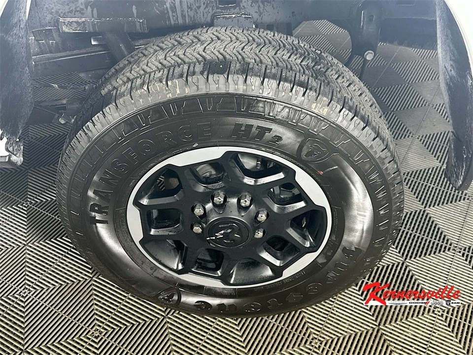 2025 Ram 2500 - Image 17 of 21