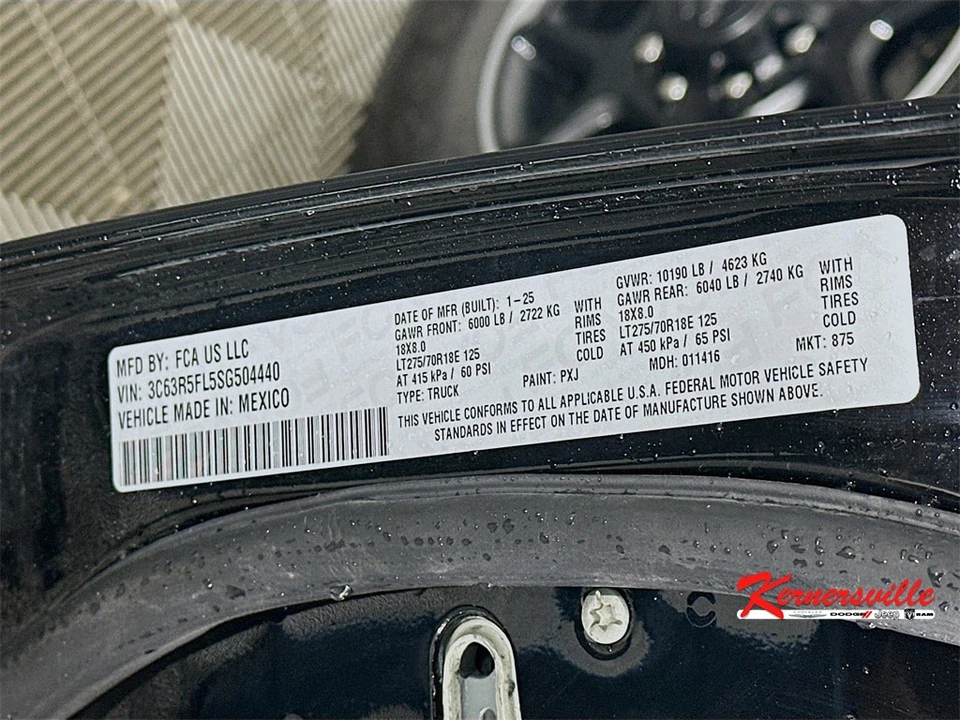 2025 Ram 2500 - Image 19 of 21