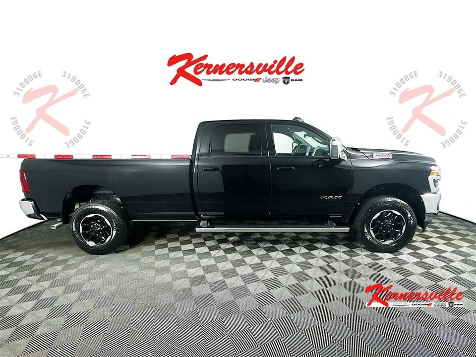 2025 Ram 2500 - Image 8 of 12