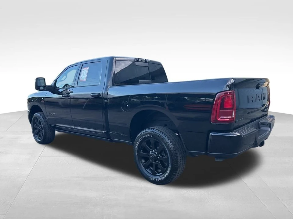 2025 Ram 2500 - Image 4 of 12