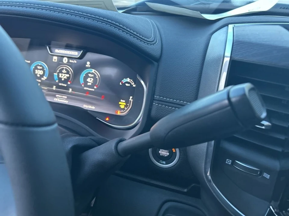 2025 Ram 2500 - Image 11 of 12