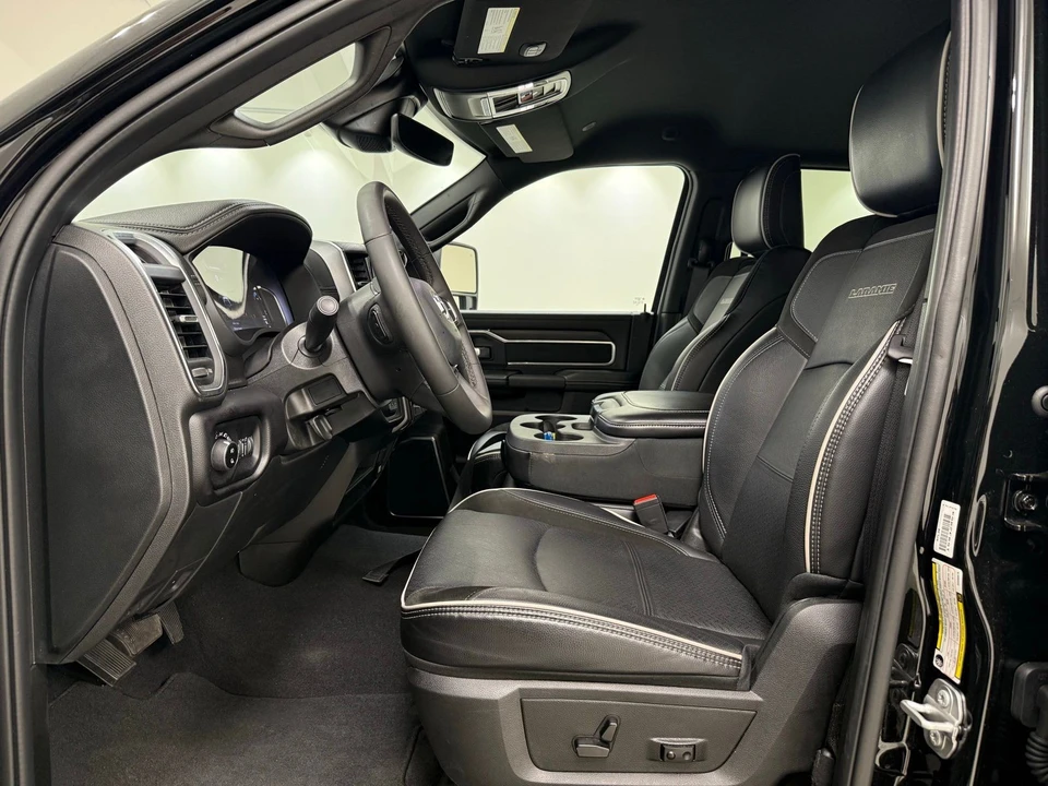 2025 Ram 2500 - Image 16 of 31