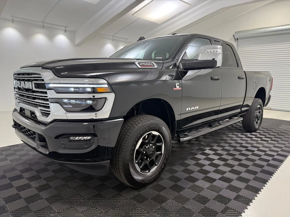 2025 Ram 2500 - Image 3 of 31