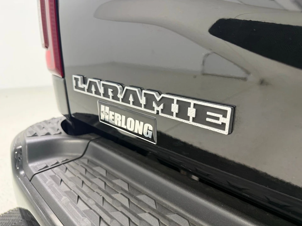 2025 Ram 2500 - Image 8 of 31