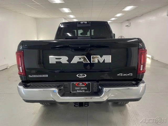 2025 Ram 2500 - Image 8 of 12