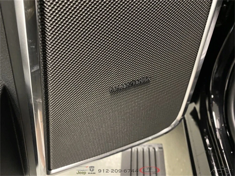 2025 Ram 2500 - Image 11 of 12