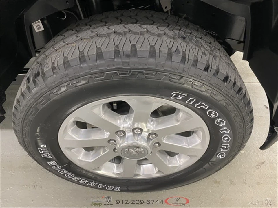 2025 Ram 2500 - Image 4 of 12