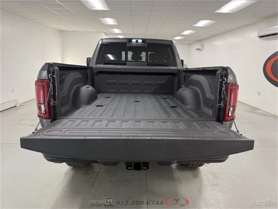 2025 Ram 2500 - Image 7 of 12