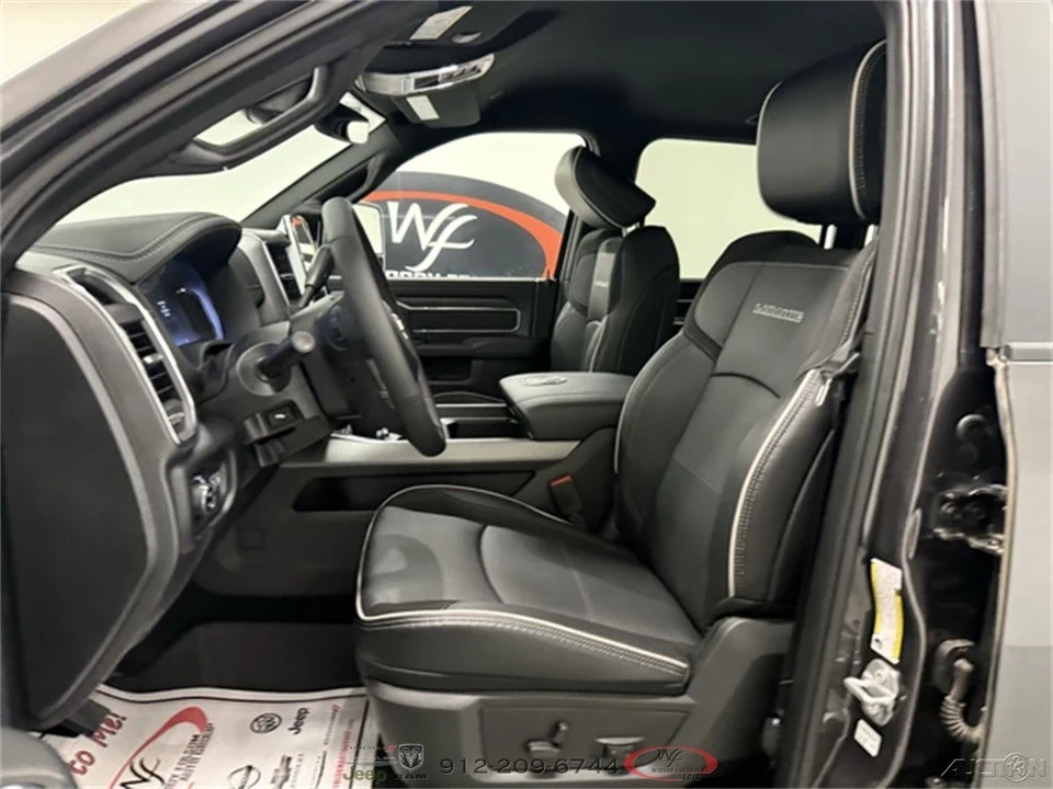2025 Ram 2500 - Image 9 of 12