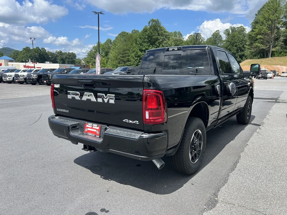 2025 Ram 2500 - Image 3 of 21
