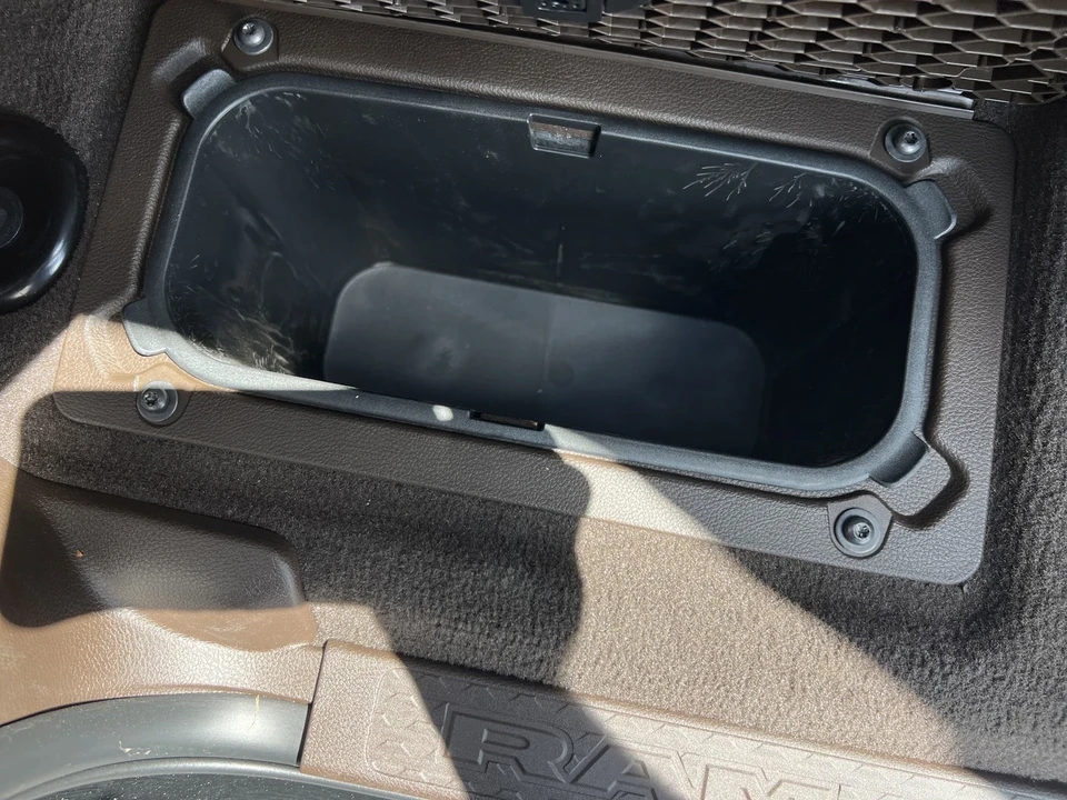 2025 Ram 2500 - Image 19 of 21
