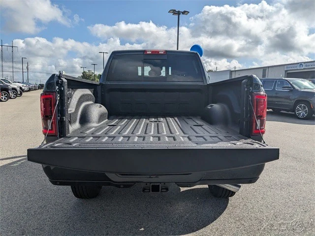 2025 Ram 2500 - Image 6 of 12