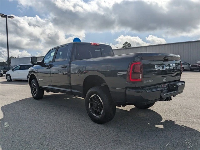 2025 Ram 2500 - Image 7 of 12