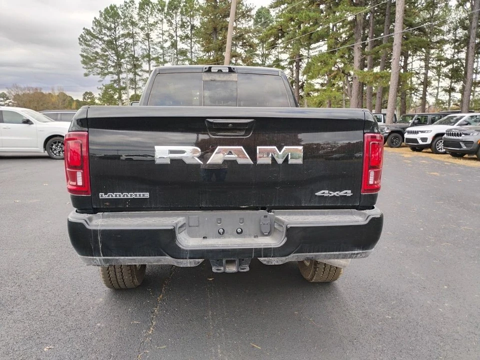 2025 Ram 2500 - Image 6 of 12