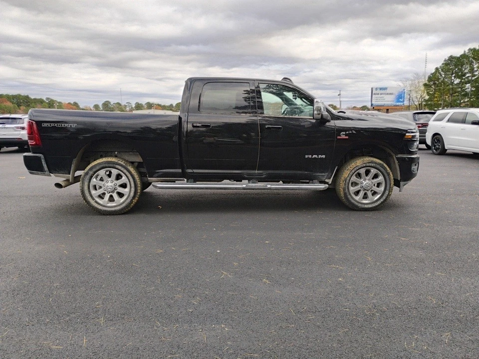 2025 Ram 2500 - Image 4 of 12