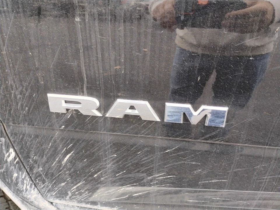 2025 Ram 2500 - Image 10 of 12