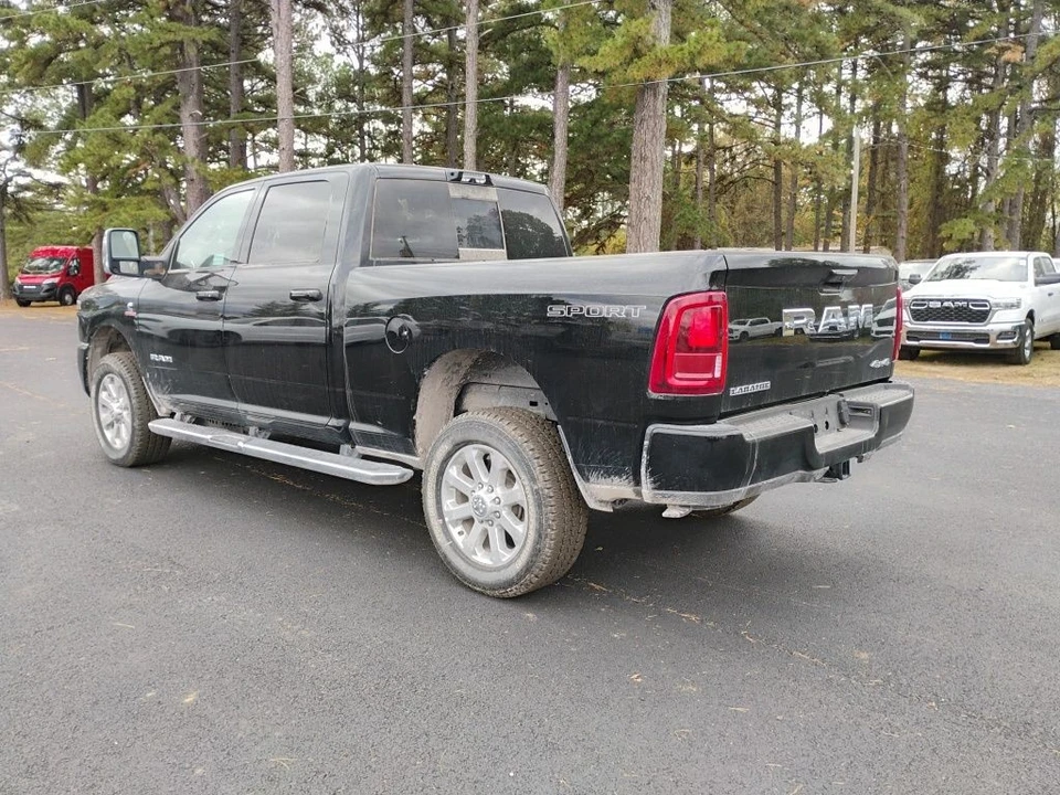 2025 Ram 2500 - Image 7 of 12