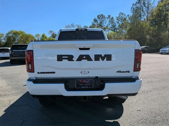 2025 Ram 2500 - Image 5 of 12