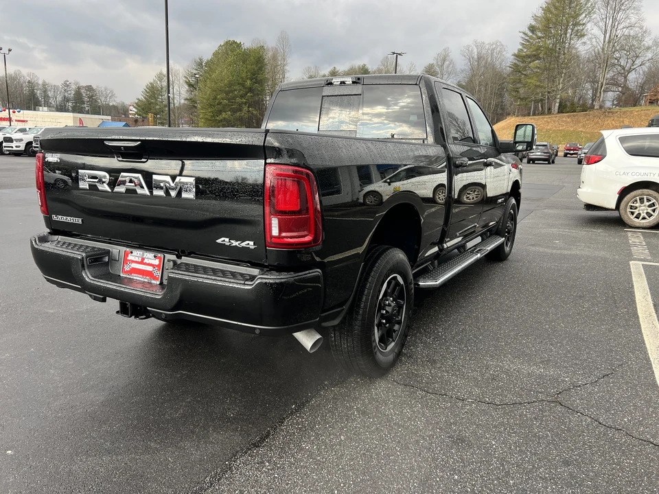2025 Ram 2500 - Image 3 of 12