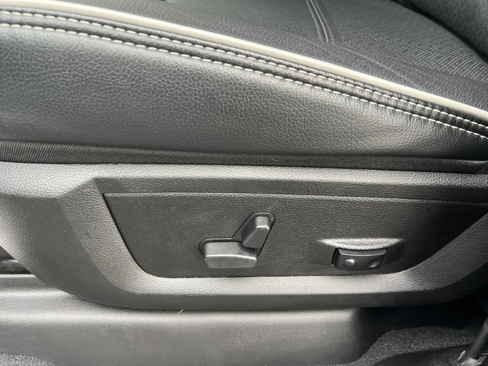2025 Ram 2500 - Image 21 of 31