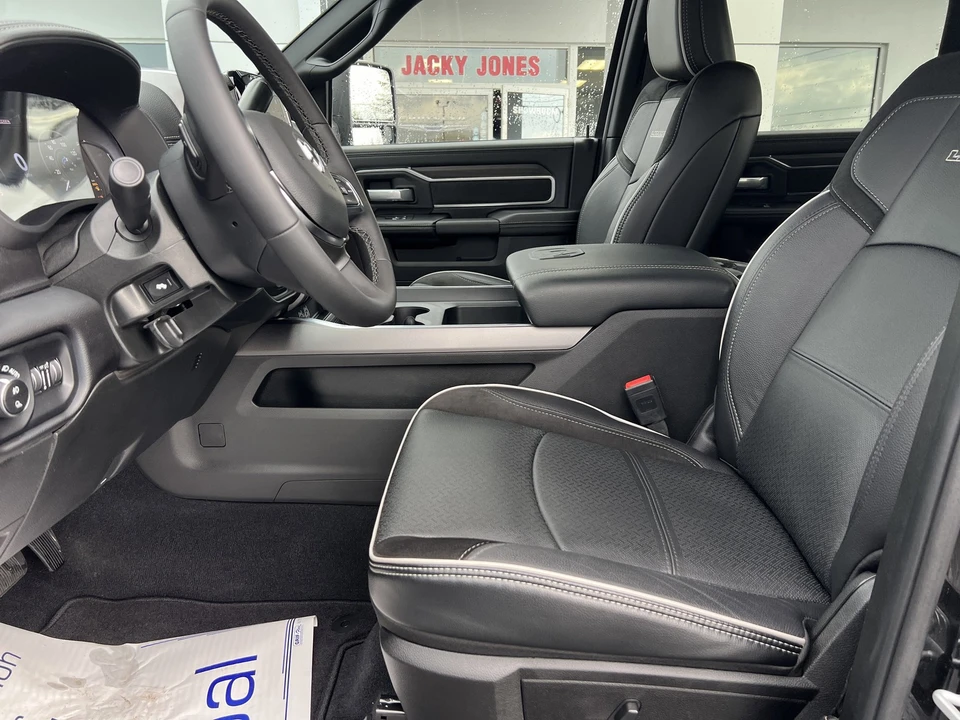 2025 Ram 2500 - Image 20 of 31