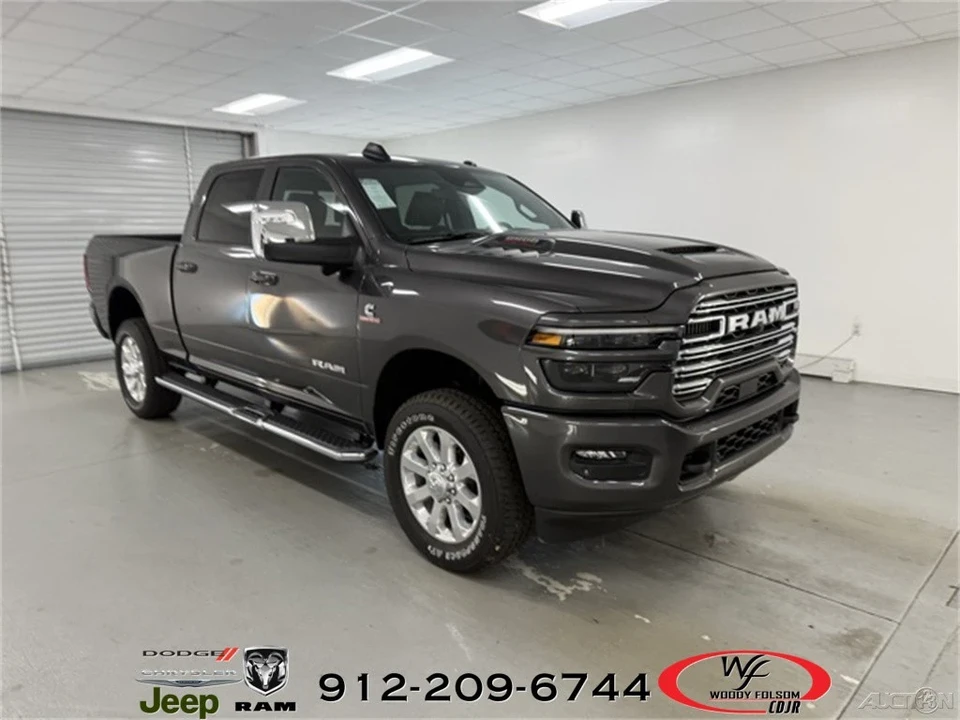 2025 Ram 2500 - Image 3 of 12