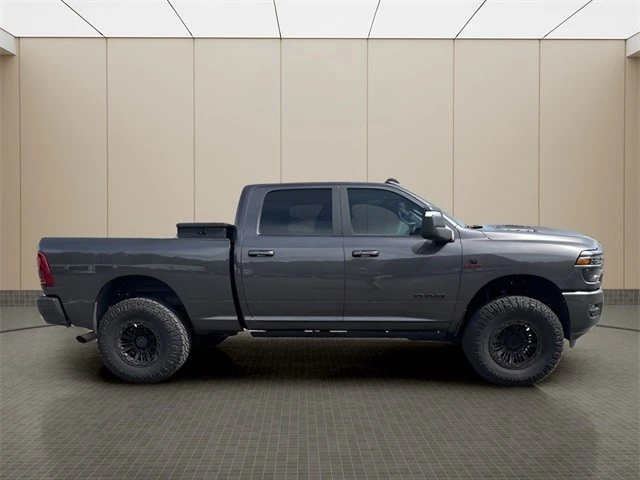 2025 Ram 2500 - Image 4 of 12