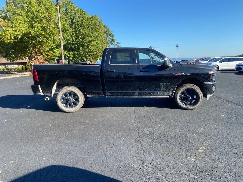 2025 Ram 2500 - Image 4 of 12