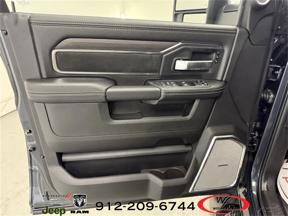 2025 Ram 2500 - Image 11 of 12