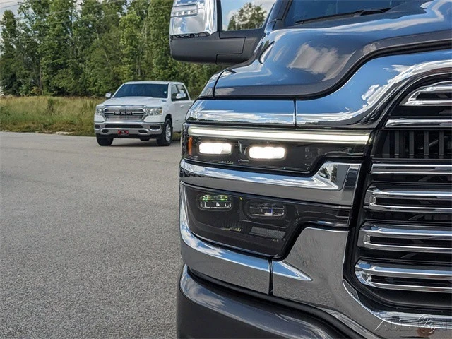 2025 Ram 2500 - Image 10 of 12