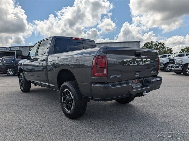 2025 Ram 2500 - Image 6 of 12