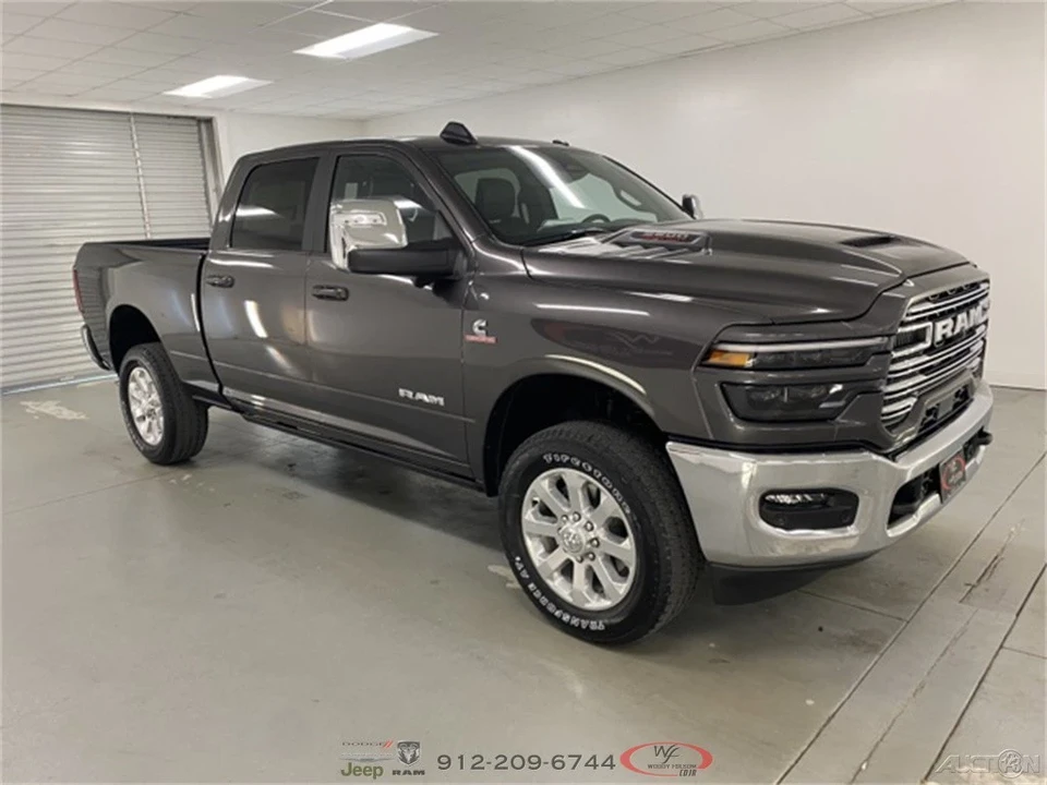 2025 Ram 2500 - Image 3 of 12