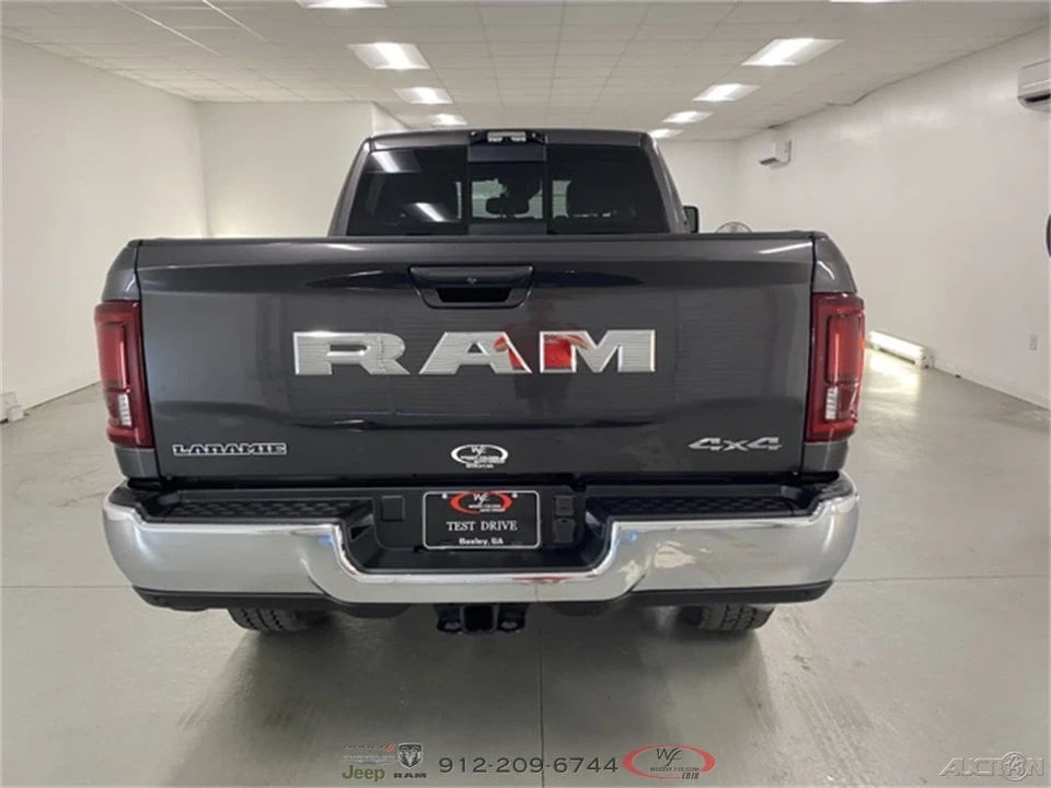 2025 Ram 2500 - Image 7 of 12