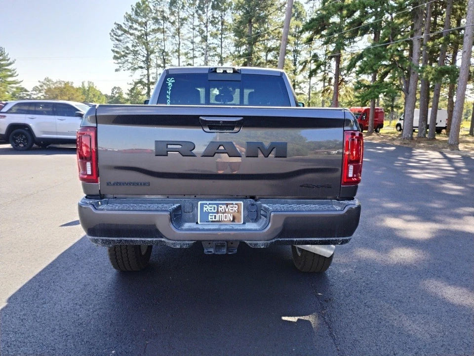 2025 Ram 2500 - Image 6 of 12
