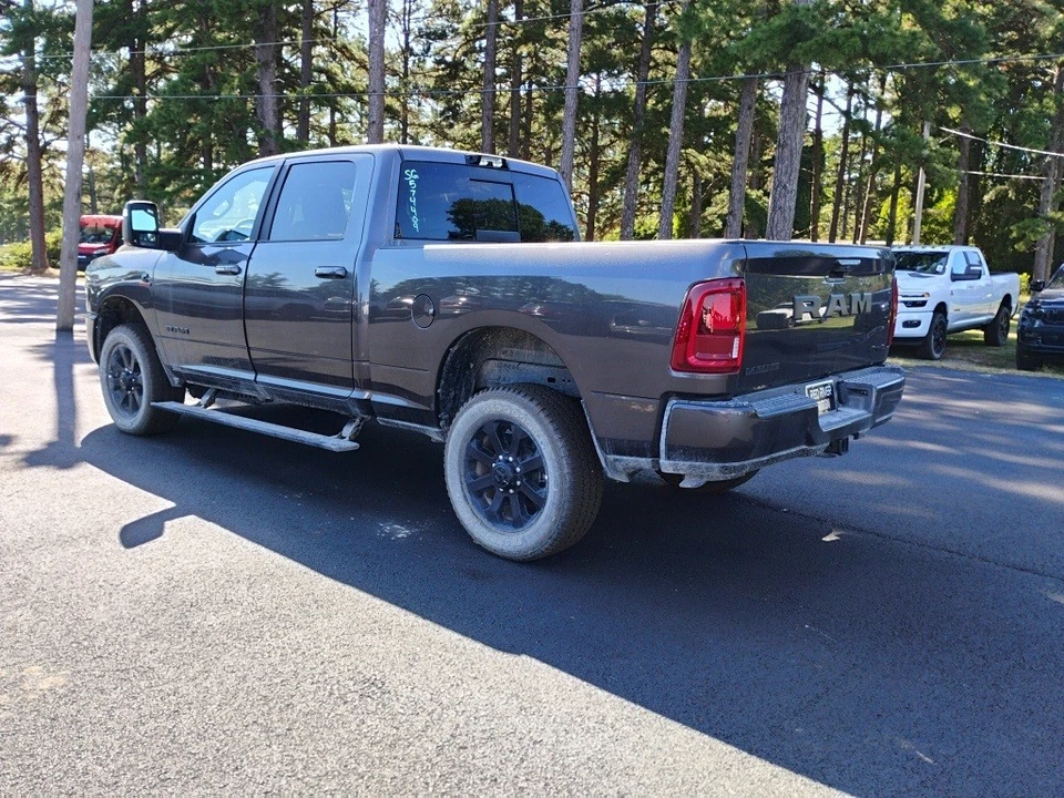 2025 Ram 2500 - Image 7 of 12