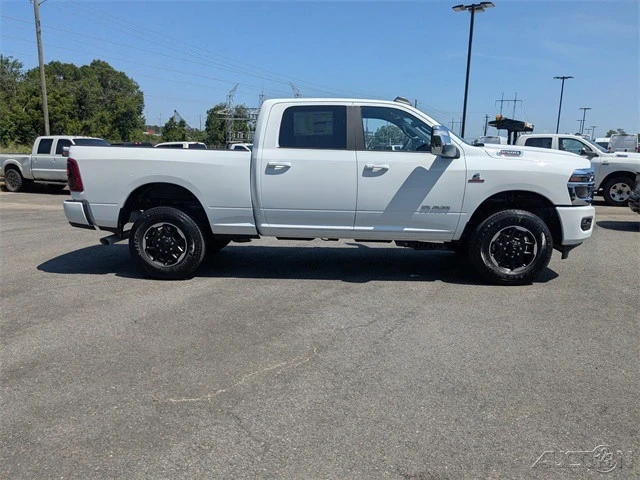 2025 Ram 2500 - Image 3 of 12